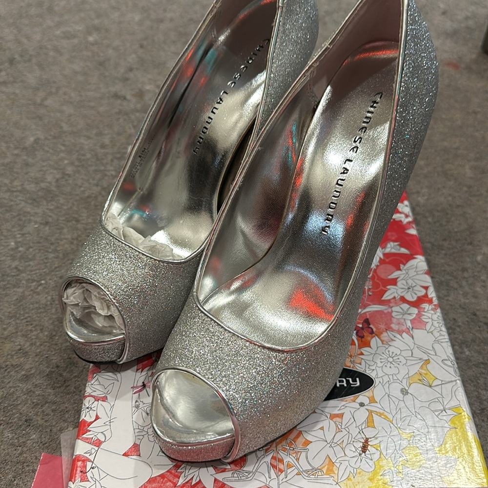 Platform heels - Picture 3 of 6